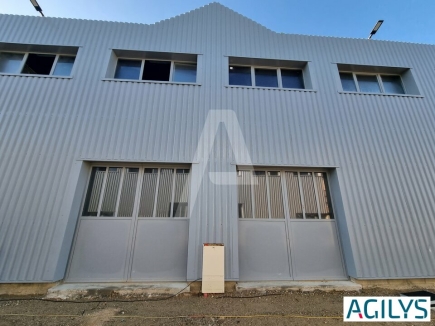 Activités / entrepôts à louer – MELUN (77000) – 1