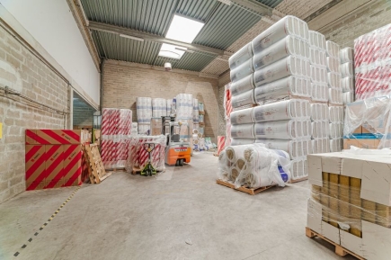 Activités / entrepôts à louer – IVRY SUR SEINE (94200) – 2