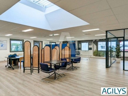 Bureaux à louer – VILLEBON SUR YVETTE (91140) – 2