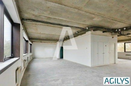 Bureaux à louer – BONNEUIL-SUR-MARNE (94380) – 2