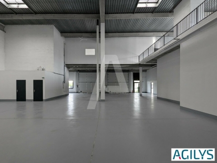 Activités / entrepôts à louer – LISSES (91090) – 2