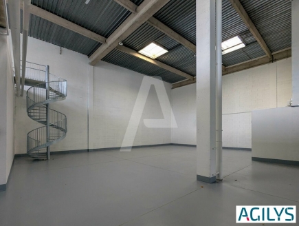Activités / entrepôts à louer – LISSES (91090) – 3