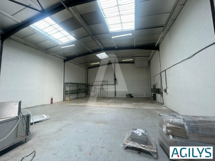 Activités / entrepôts à louer – PONTAULT COMBAULT (77340) – 3
