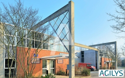 Activités / entrepôts à louer – SAINT THIBAULT DES VIGNES (77400) – 2