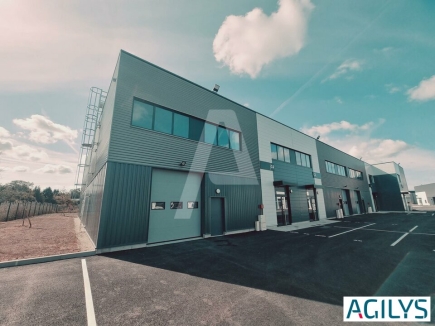 Activités / entrepôts à louer – SAVIGNY LE TEMPLE (77176) – 3