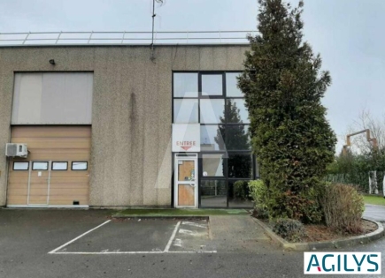 Activités / entrepôts à louer – COIGNIERES (78310) – 3