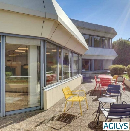 Activités / entrepôts à louer – LES ULIS (91940) – 5