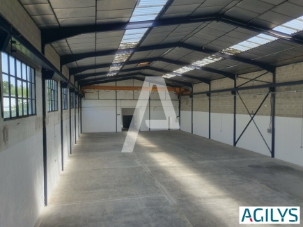 Activités / entrepôts à louer – MORANGIS (91420) – 3