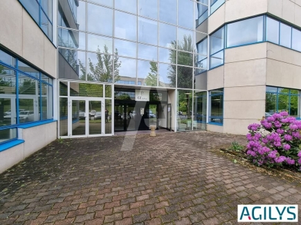 Activités / entrepôts à louer – LES ULIS (91940) – 2