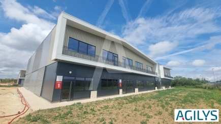 Activités / entrepôts à vendre – VILLEBON SUR YVETTE (91140) – 3