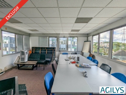 Bureaux à vendre – MASSY (91300) – 3