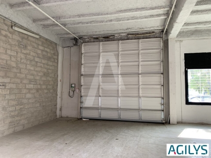 Activités / entrepôts à louer – VILLEBON SUR YVETTE (91140) – 3