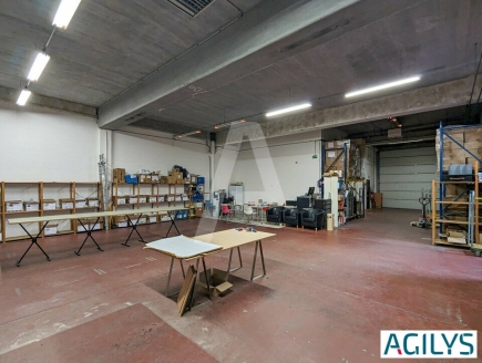 Activités / entrepôts à louer – VERRIERES LE BUISSON (91370) – 1
