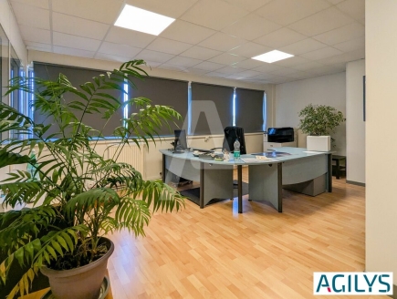 Activités / entrepôts à louer – MASSY (91300) – 1