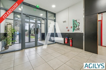 Activités / entrepôts à vendre – SACLAY (91400) – 2