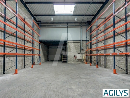 Activités / entrepôts à louer – VILLEBON-SUR-YVETTE (91140) – 5