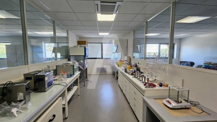 Bureaux à vendre – PALAISEAU (91120) – 1