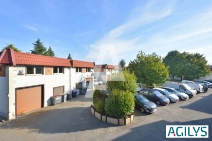 Activités / entrepôts à louer – MASSY (91300) – 2