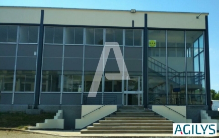 Activités / entrepôts à louer – VILLEBON-SUR-YVETTE (91140) – 2