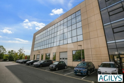 Activités / entrepôts à louer – LES ULIS (91940) – 5