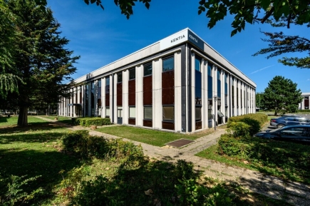 Activités / entrepôts à louer – VILLEBON SUR YVETTE (91140) – 2