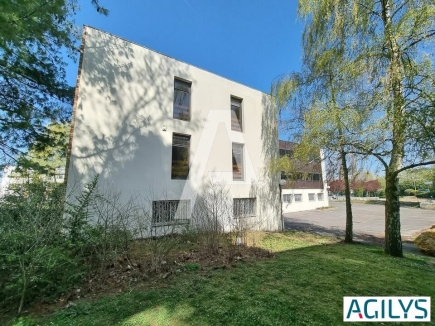 Bureaux à louer – LES ULIS (91940) – 1