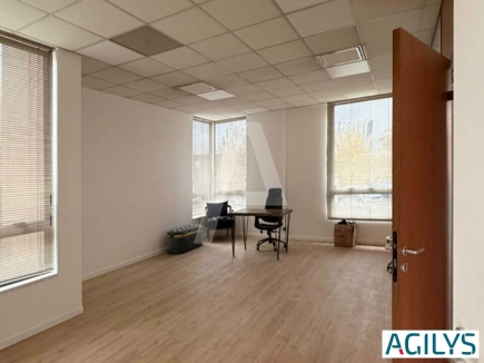 Activités / entrepôts à louer – MASSY (91300) – 3