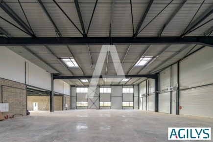 Activités / entrepôts à vendre – VILLEBON SUR YVETTE (91140) – 5