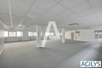 Bureaux à louer – MASSY (91300) – 1