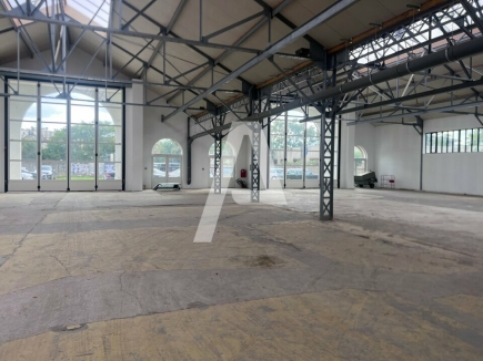 Activités / entrepôts à louer – IVRY SUR SEINE (94200) – 5