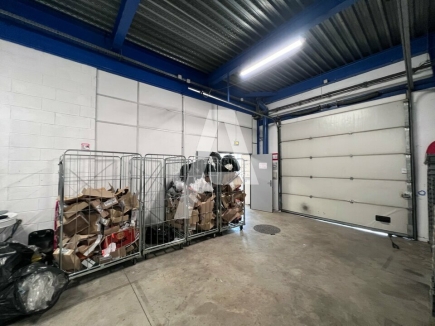 Activités / entrepôts à louer – IVRY SUR SEINE (94200) – 5