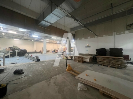 Activités / entrepôts à louer – IVRY-SUR-SEINE (94200) – 2