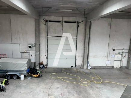 Activités / entrepôts à louer – VITRY SUR SEINE (94400) – 1