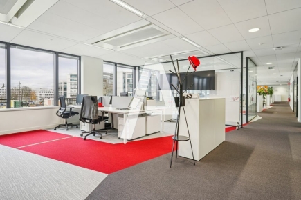 Bureaux à louer – RUNGIS (94150) – 2