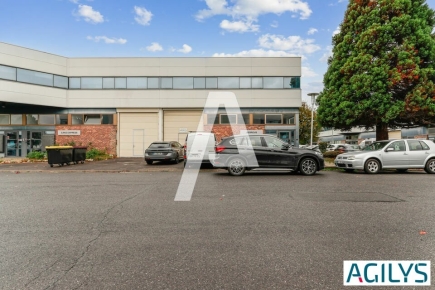 Activités / entrepôts à louer – BONNEUIL SUR MARNE (94380) – 3