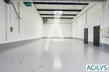 Activités / entrepôts à louer – BONNEUIL SUR MARNE (94380) – 2