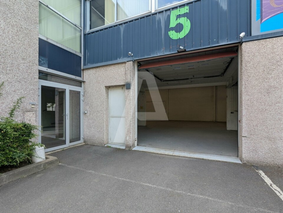 Activités / entrepôts à louer – WISSOUS (91320) – 1