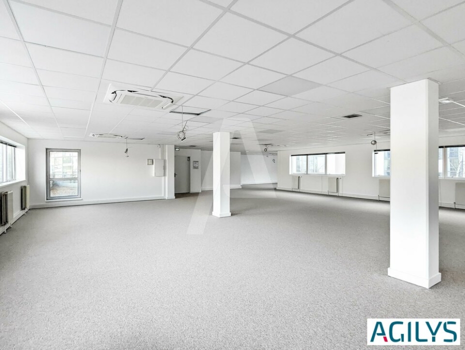 Bureaux à louer – MASSY (91300) – 1