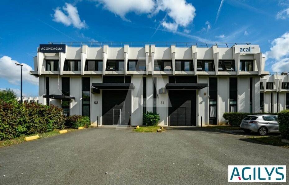 Activités / entrepôts à louer – LISSES (91090) – 1