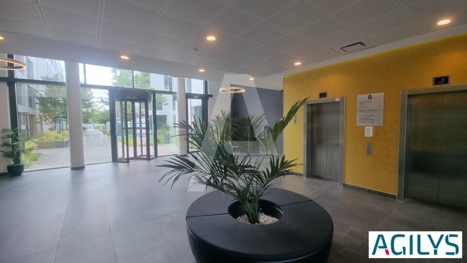 Bureaux à louer – MASSY (91300) – 1