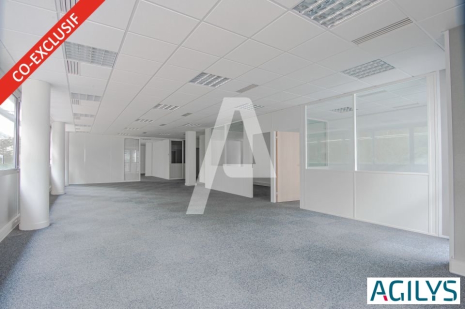 Bureaux à louer – ORSAY (91400) – 1