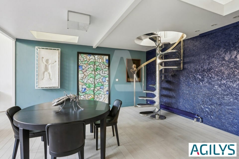 Activités / entrepôts à vendre – IVRY-SUR-SEINE (94200) – 1