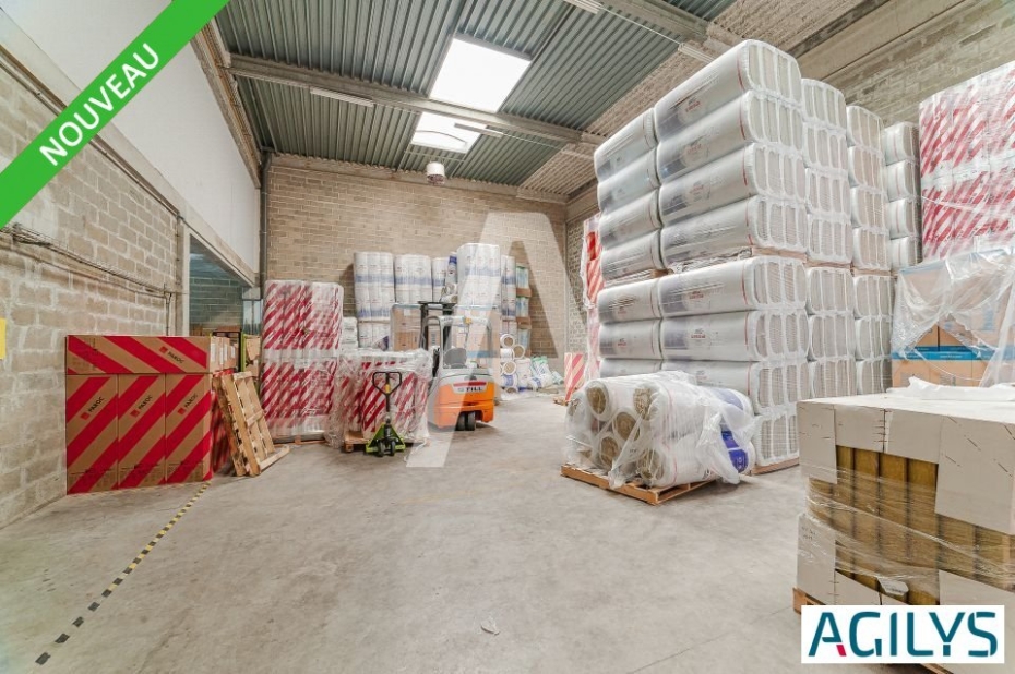 Activités / entrepôts à louer – IVRY SUR SEINE (94200) – 1