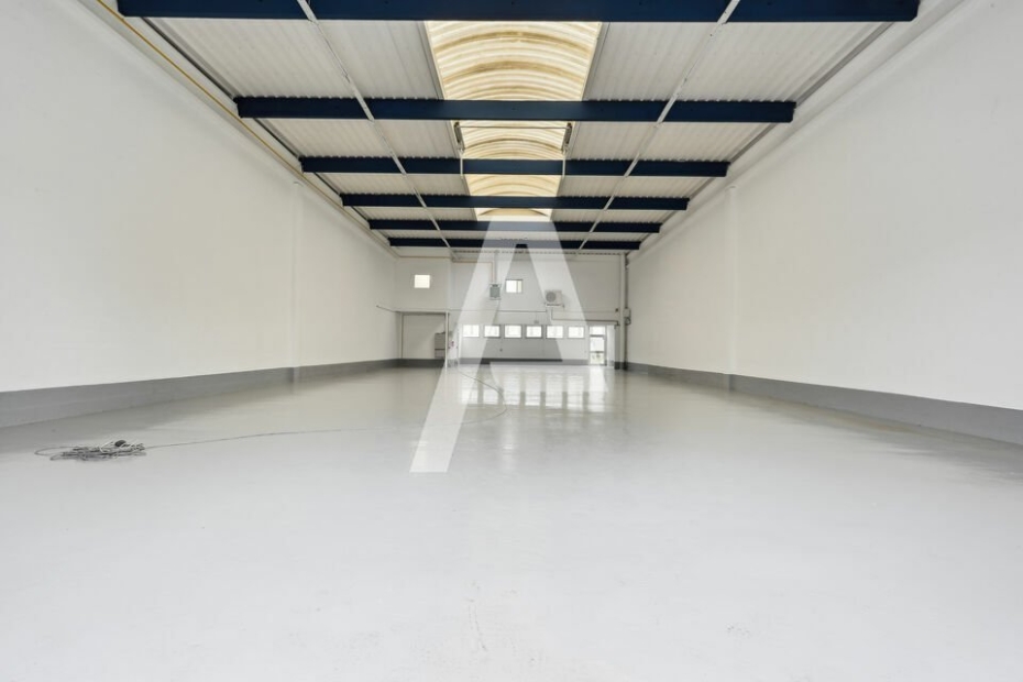Activités / entrepôts à louer – BONNEUIL SUR MARNE (94380) – 1