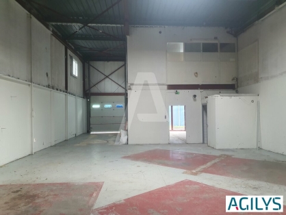 Activités / entrepôts à louer - CHAMPIGNY SUR MARNE – Photo 1