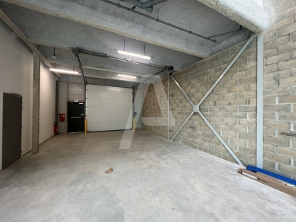 Activités / entrepôts à louer - COUPVRAY – Photo 1