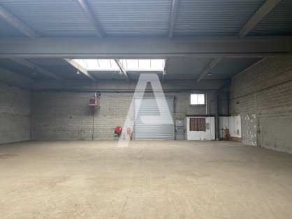 Activités / entrepôts à louer - LAGNY-SUR-MARNE – Photo 1