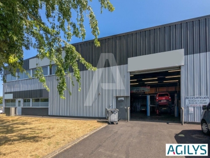 Activités / entrepôts à louer - MASSY – Photo 1