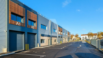 Activités / entrepôts à louer - VILLEMOISSON SUR ORGE – Photo 1