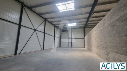 Activités / entrepôts à louer - VILLEBON SUR YVETTE – Photo 1